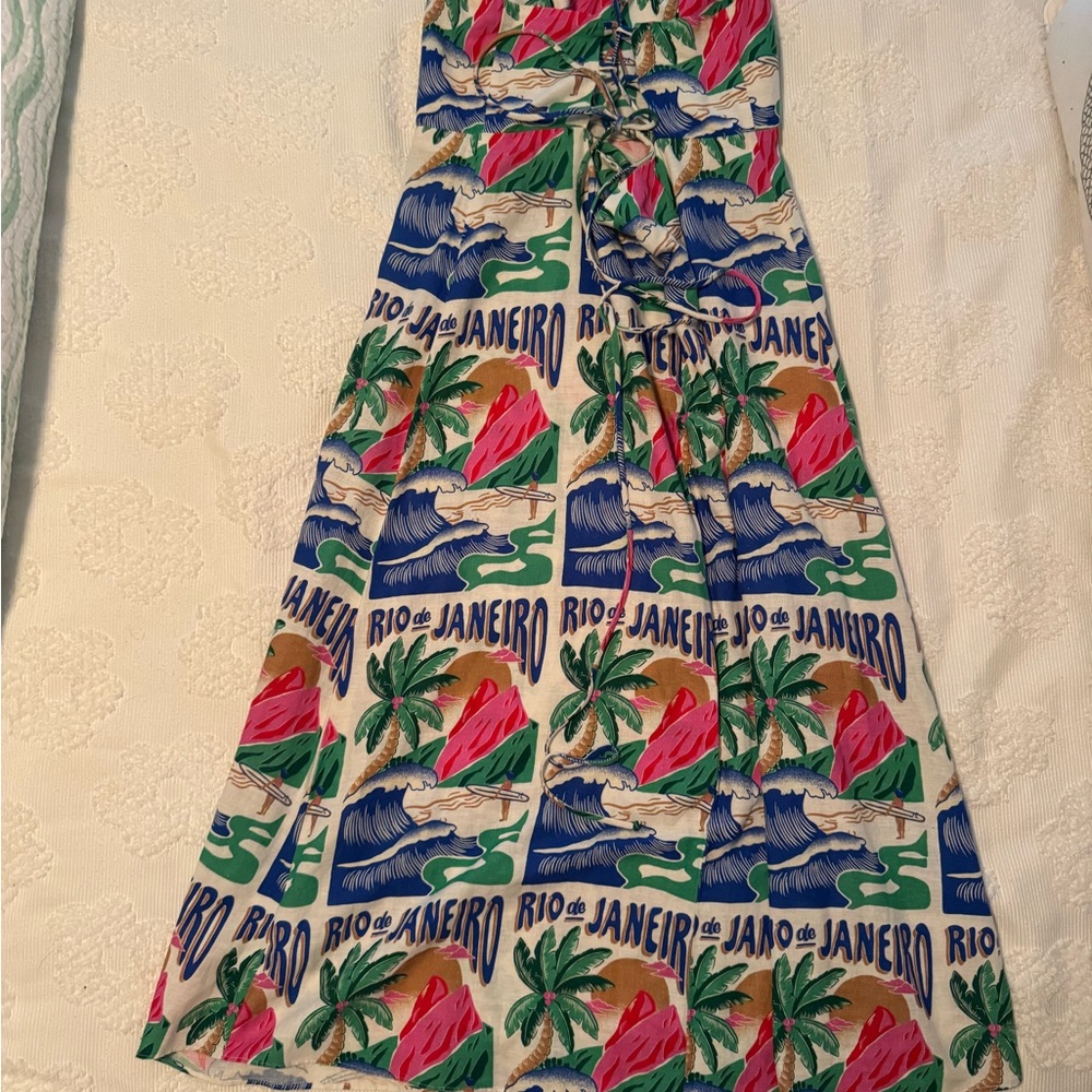FARM Rio Rio de Janeiro Print Midi Dress in Green, Blue, Red - Picture 2 of 4